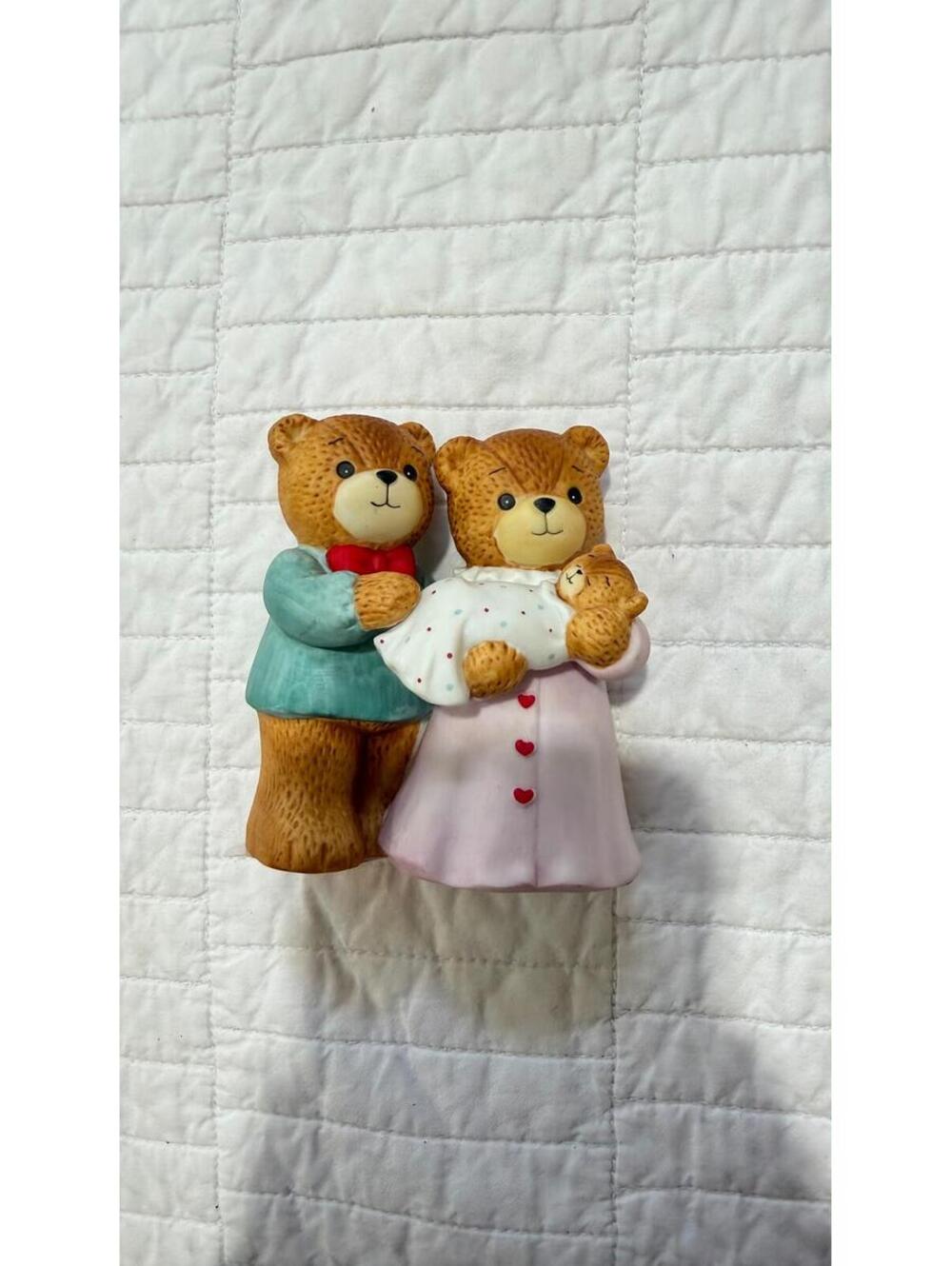 SIGNED Lucy & Me Mom Dad With Newborn Baby Bear ENESCO 1985